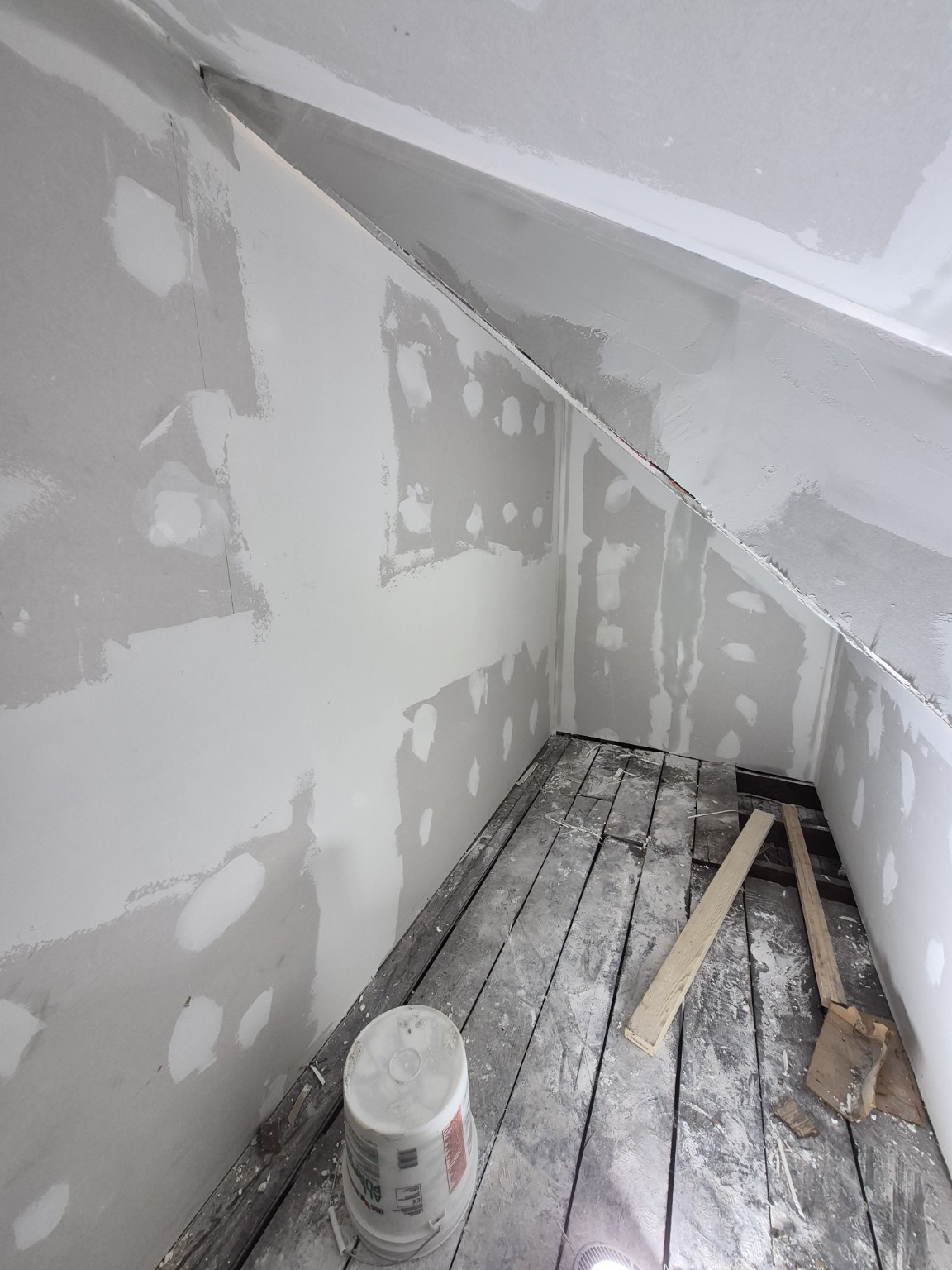 Drywall Restoration in Terrace Road, East Cleveland, photo 11
