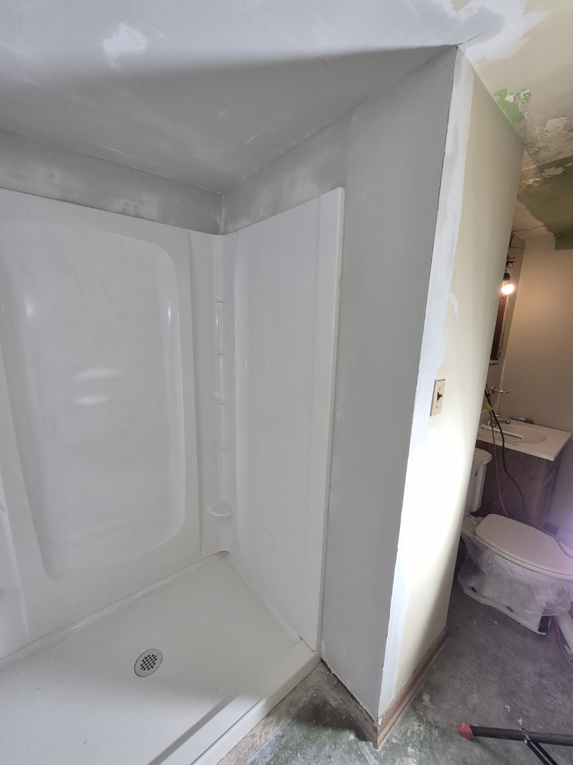 Bathroom & Interior Renovation in Cleveland Heights, photo 7